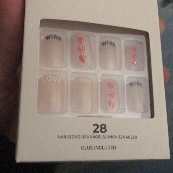 🌈🆕BN!NOT ONLINE!Kiss Nails PRIDE 2023 Collection Love Wins Nails🏳️🌈RARE - Picture 3 of 12